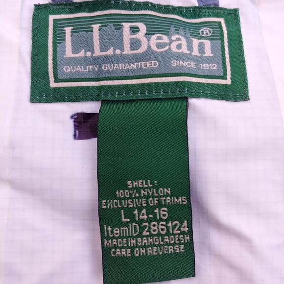 LL Bean boys Trail Model rain jacket - Picture 5 of 5